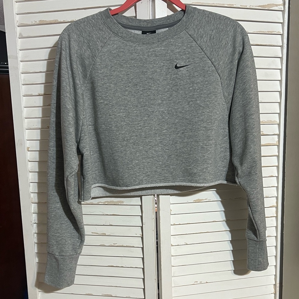 Nike Grey Cropped Crew Sweatshirt Vented Back and Logo